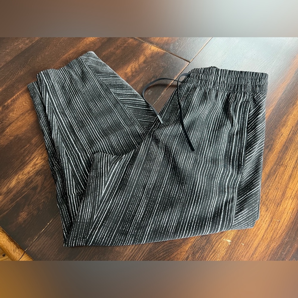 Athleta Arrival Pants Women’s 8 Black Amara Stripe 586939 Pull On Travel Pull On - Picture 9 of 12
